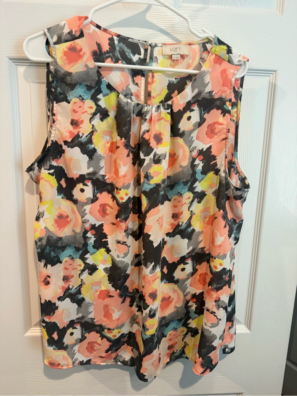 LOFT Outlet Watercolor Floral Sleeveless Shell Blouse Women’s XL
